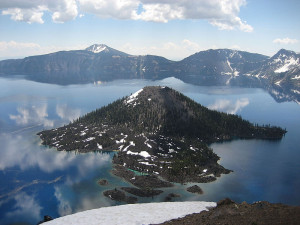 Wizard_island_crater_lake_5